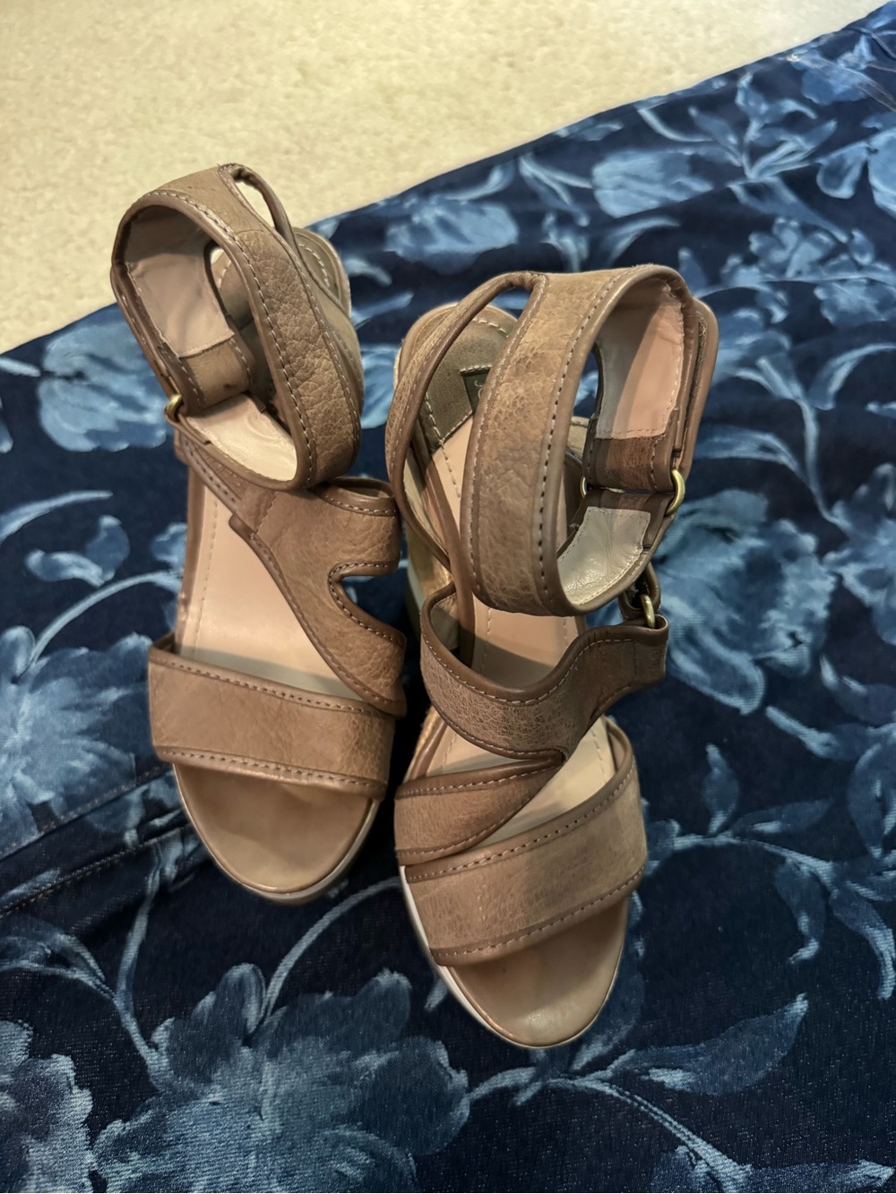 Joan & David Tan Leather Wedge Sandals